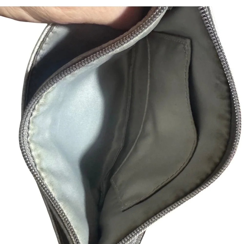 Coach Nolita 19‎ Metallic Goldish Silverish Leather Wristlet 51683 Preloved 5x8